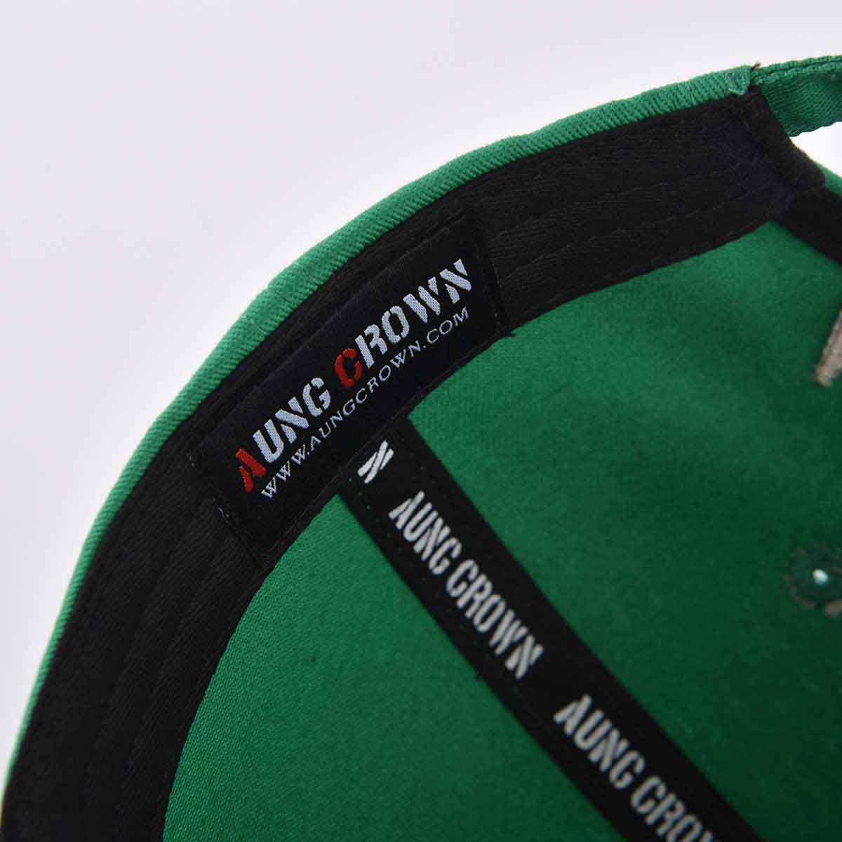 the inner label and sweatband of the embroidery baseball cap KN2012242