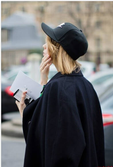 black baseball hat
