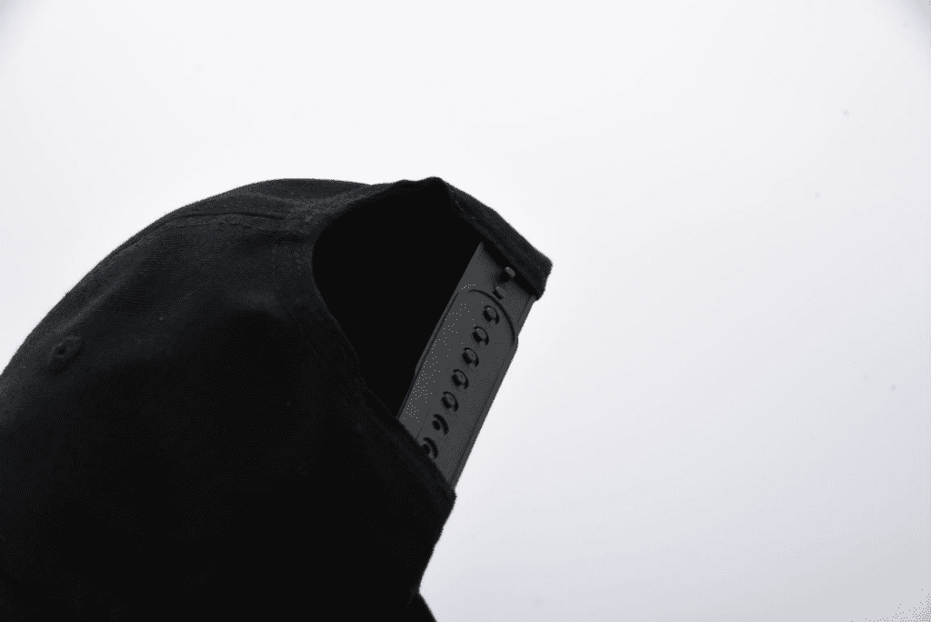 baseball cap closure